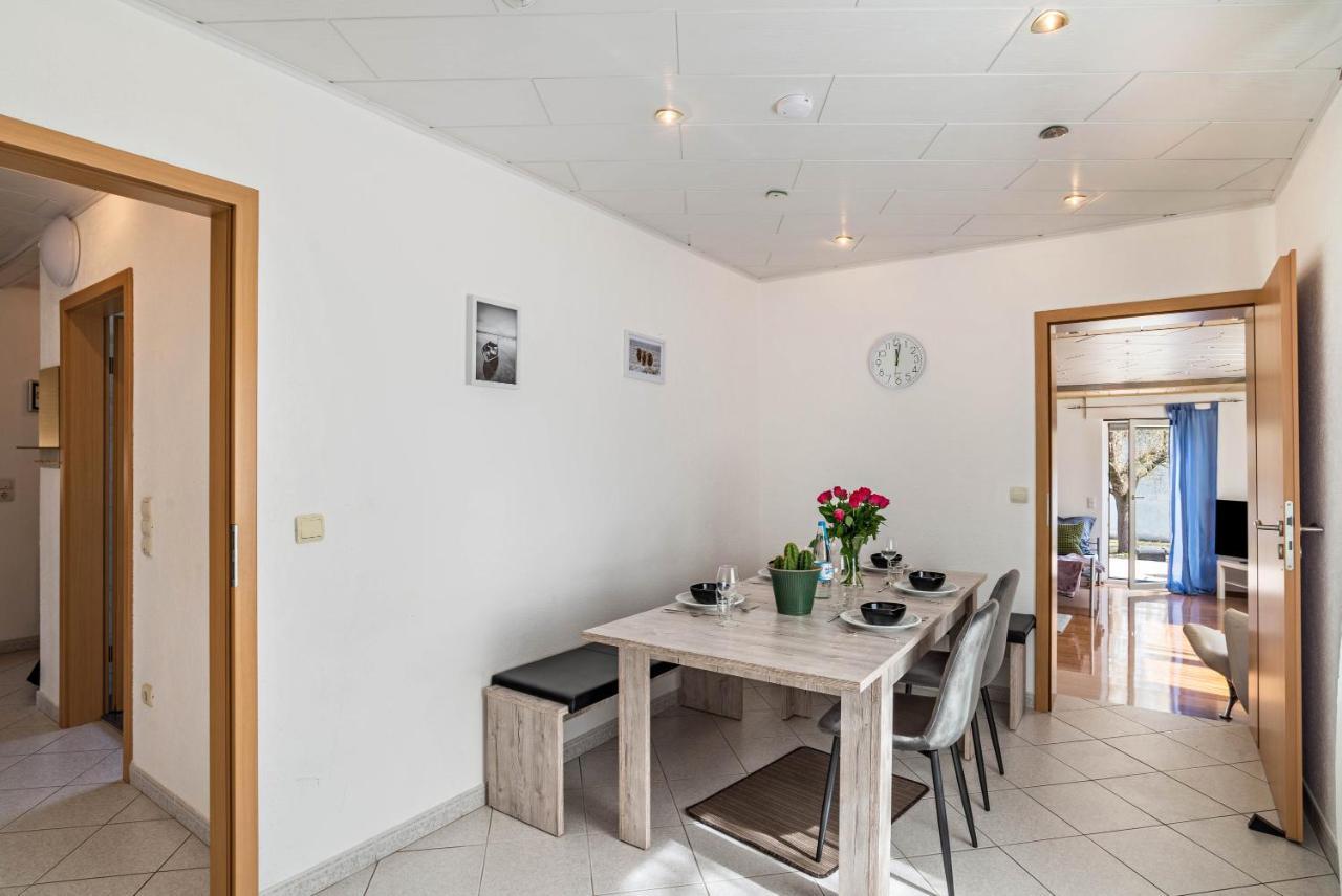 Am Hirnach 2 Apartamento Sindelfingen Exterior foto